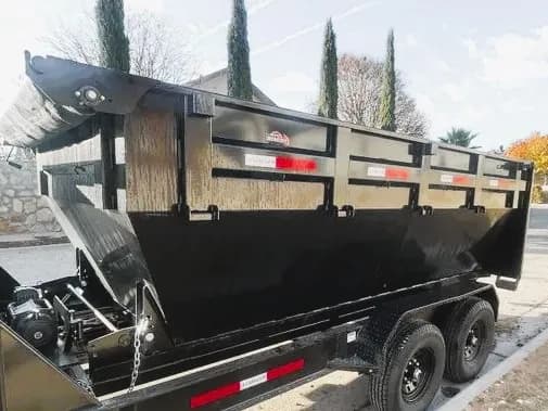 Dylaker Dumpster Rentals photo 4