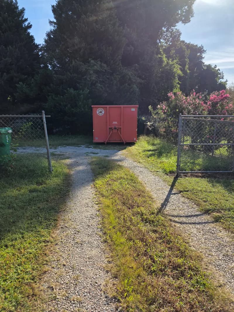 Dumpster Dudez photo 74