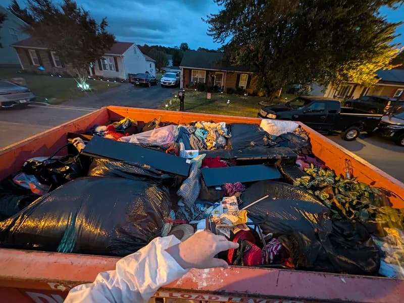 Dumpster Dudez photo 97
