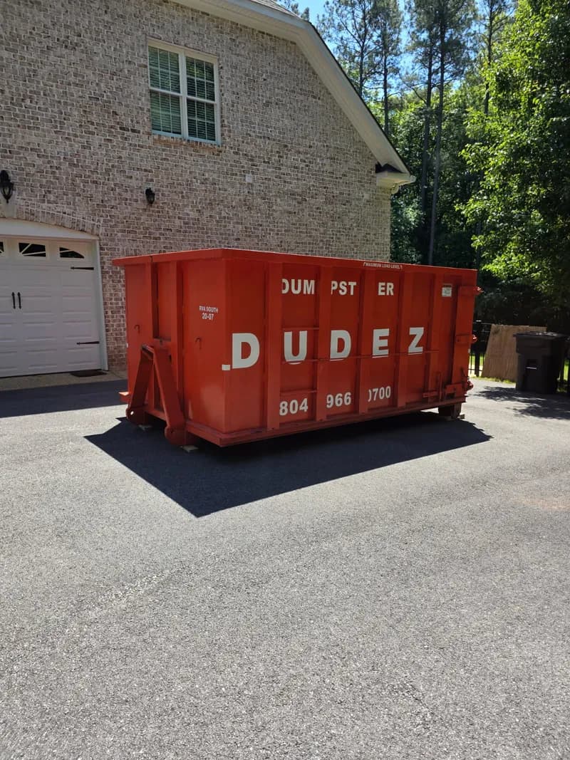 Dumpster Dudez photo 18
