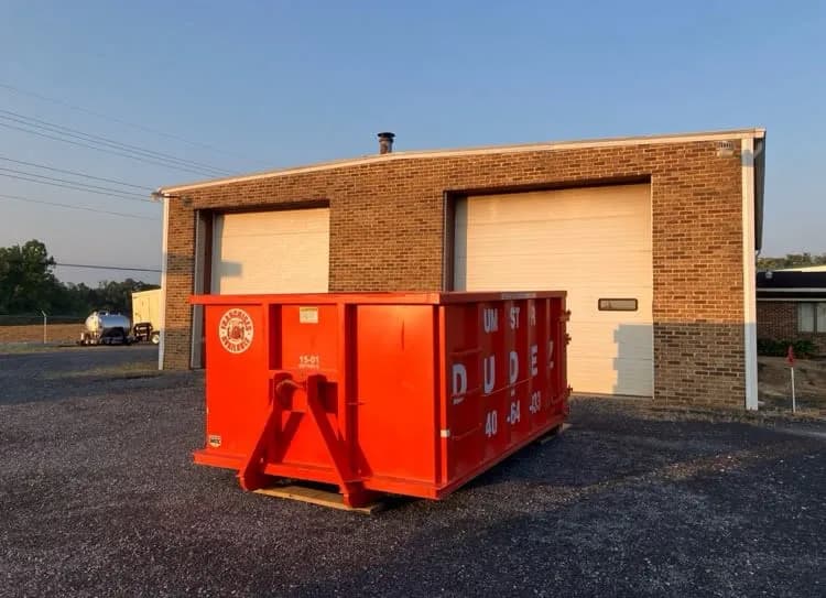Dumpster Dudez photo 38