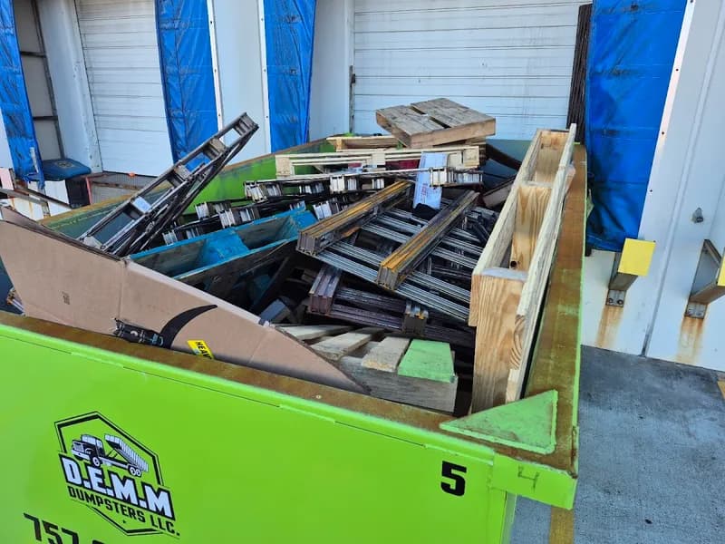 D.E.M.M. Dumpsters LLC photo 2