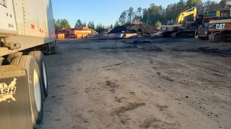 van der Linde Recycling & Container Rentals photo 9