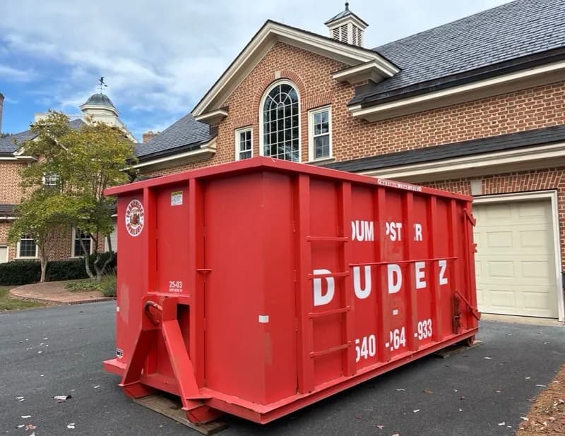 Dumpster Dudez photo 40