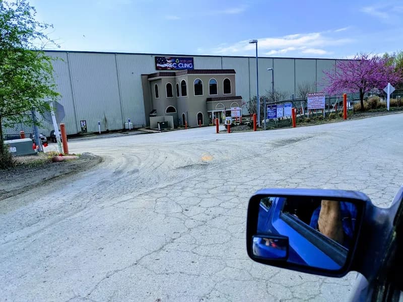 van der Linde Recycling & Container Rentals photo 8