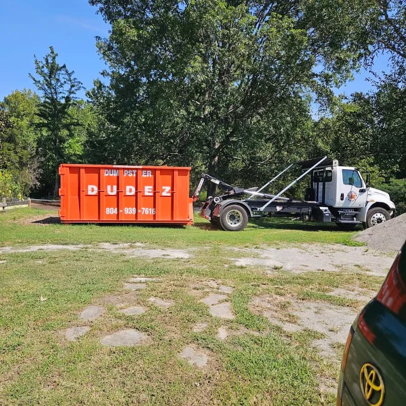 Dumpster Dudez photo 44