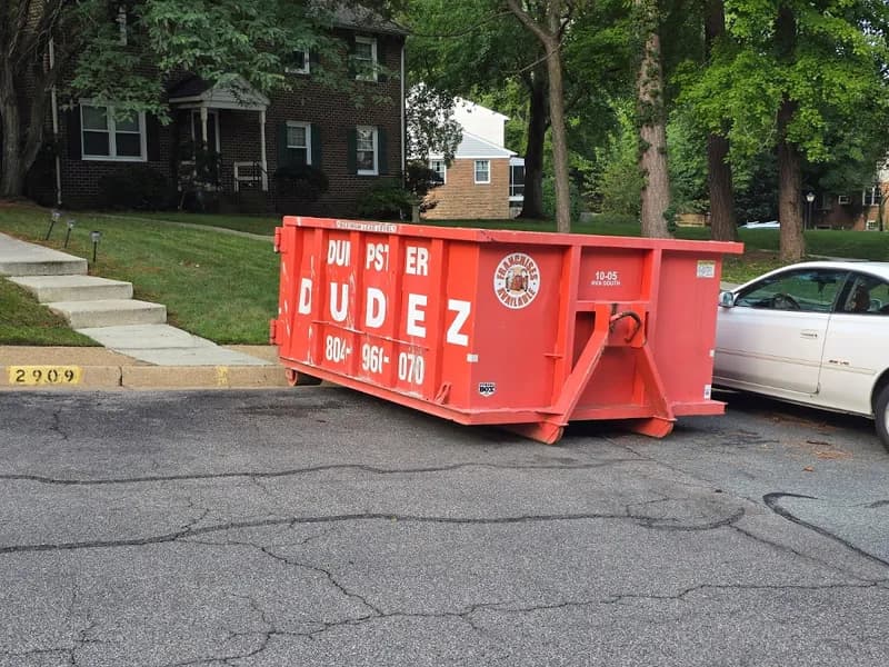Dumpster Dudez photo 14