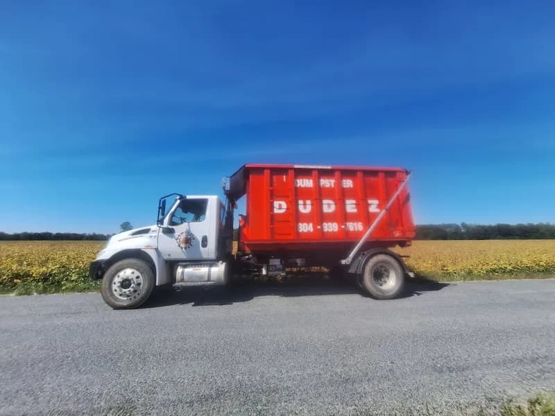 Dumpster Dudez photo 34
